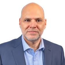 Hi! I'm Zachary. If we haven't met yet...or if it's been a while since  we've connected, here's a little bit about me and what I'm up to these  days. If I might