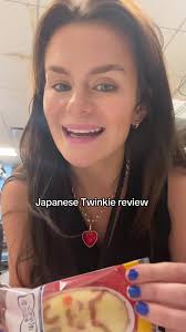 Strawberry Twinkies Review 2023