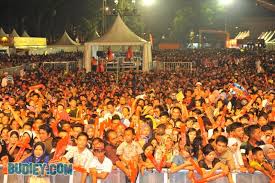 Live konsert karnival jom heboh. Gambar Sekitar Karnival Jom Heboh Di Sandakan Sabah