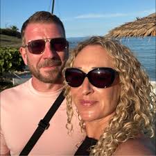 Anyone recommend any good Italians apart from Olive Garden to eat out  please?