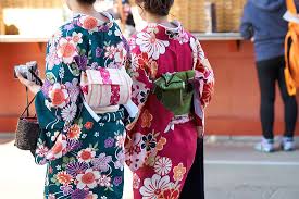 Kim kardashian west angers japan over 'kimono' Traditional Japanese Clothing Worldatlas