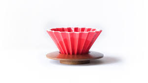 Nyc designers eliminate plastic coffee cup lid with single folded paper unocup. Origami Dripper Coffee Project New York