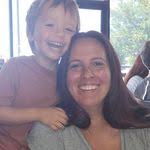 Leanna Harding's Instagram, Twitter & Facebook