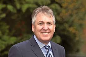 Grüne, cdu, afd, spd, fdp, die linke: Landtagswahl 2021 Kandidaten Im Portrat Thaddaus Kunzmann Setzt Im Wahlkampf Ganz Auf Die Lokale Karte Kreis Esslinger Zeitung