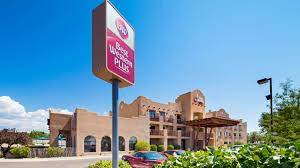 Santa fe suites offre 120 sistemazioni con aria condizionata, accessori per la preparazione di caffè/tè e set di cortesia gratuiti. Best Western Plus Inn Of Santa Fe