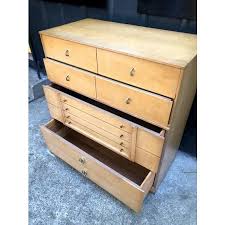 Назад · in the years since the furniture was made, your blond piece of 1950s furniture may have lived in a number of different homes and. 1950s Dixie Furniture Mid Century Blonde Wood Chest Of Drawers Chairish