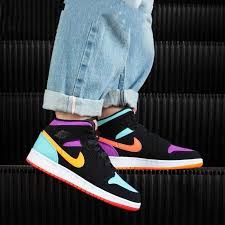 Pin On Air Jordan 1 Mid Gs Candy 554725 083