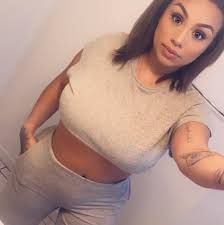 I just want to thank everyone who helped wish my beautiful baby girl a very  happy 17th birthday yesterday it meant so much to her and thank you to  everyone who respected