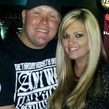 Julia Lawhorne (JuliaLawhorne)