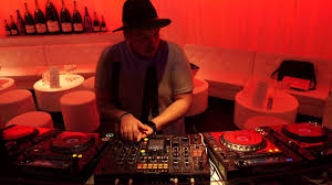 Anis don demina is a dj, producer and not to forget one of swedens most. Anis Don Demina 10min Mix Livemashuping On 3 Cdj S Tenminmadness Youtube