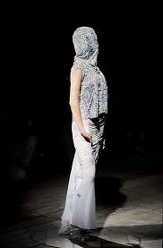 Definition of swarovski hi & welcome to let's pronounce. Swarovski S Crystal Renaissance Dazed