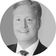 Dirk Shaw's Instagram, Twitter & Facebook