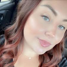 Is the figurine a rune bound tether in Onyx Storm?