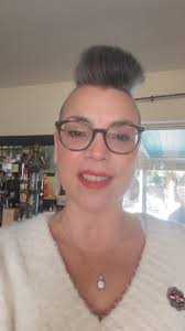 🎉New episode!🎉🥃Jane Bowie and Denny Potter, the founders of Potter Jane  Distilling Company with a shared passion for crafting exceptional bourbon,  have combined their expertise and vision to create something truly unique.