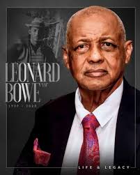 Leonard Bowe's Instagram, Twitter & Facebook