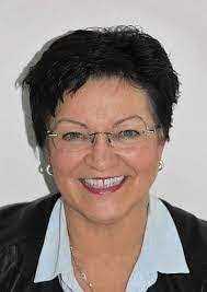 Kimberly Diers's Instagram, Twitter & Facebook