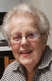 Gilbert Combs's Instagram, Twitter & Facebook