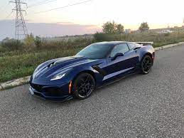 2022 order guide shows a carbon fiber high wing and intake trim for the c8. Chevy Corvette Zr1 Review Pictures Specs