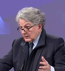 Nicolas Guillaume (@nguillam)