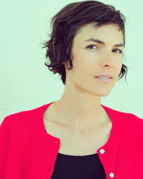 Eryn Lee's Instagram, Twitter & Facebook