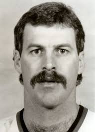 Player photos for the 1975-76 The Pass Red Devils at hockeydb.com