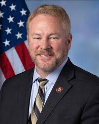 bid war at Southern Rust & Co.🩵😍