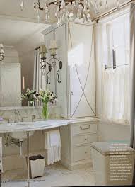 Pin By Dame Reb On Bathrooms Glam Bathroom Ideas Glamourous Bedroom Hollywood Glamour Bedroom