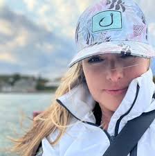 Nominating Gloria L. Jones for Grossmont High School Hall of Honor