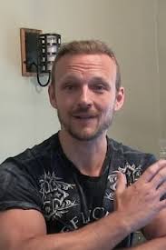 Reparto de Dark Justice (película 2018). Dirigida por Clayton Veltkamp