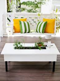 Its generous size in combination with its modern design makes it both comfortable and the cushions for the garden easy chair comes in two different colours, nature gray and dark taupe. 15 Diy Coffee Tables How To Make A Coffee Table