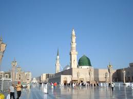 Masjid nabawi adalah masjid kedua yang dibangun oleh nabi muhammad, setelah masjid quba yang didirikan dalam perjalanan hijrah dia dari makkah ke madinah. 75 Masjid Wallpapers On Wallpapersafari