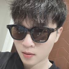 Stream Lâm Thanh Tiến music