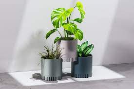 Each pot comes with slots, so ou can use them as 6 separate plant pots, or you can stack them up to build up a flower tower! Modular Stackable Plant Containers Elevated Planters