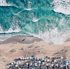 Pantai karang bolong kebumen terbuka untuk wisatawan setiap hari dalam seminggu. Pantai Batu Bolong Canggu Bali Harga Tiket Masuk 2020 Sejarah