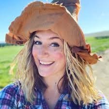 The Creative Isle Podcast Episode 12