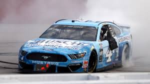 So, how does nascar take a bunch of fast moving cars and turn it into cash for the participating drivers and their respective teams? Nascar Managed Small Miracle In Problem Free Return Sportsnet Ca