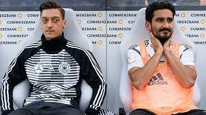 İlkay gündoğan is a german professional soccer player known for his good performances for 1.fc nürnberg and borussia dortmund.his move to dortmund helped him establish himself as one of the most dynamic midfielders in the modern game.his passing range and surging runs from the midfield often gives his side an edge in attack. Ilkay Gundogan Birlikte Oynadigi En Iyi 11 I Acikladi Mesut Ozil E Yer Vermedi