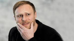 Michael Nast's Instagram, Twitter & Facebook