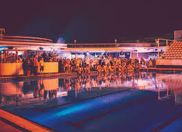 Buchung von einem dj möglich wenn vorher angekündigt, sonnst cd player. The Yacht Week Croatia Yacht Week Sailing Croatia Croatia