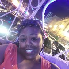 How to remove springform pan from cheesecake?