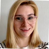 Aimee Poole's Instagram, Twitter & Facebook