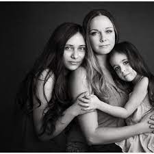 Ljholloway Rich Black White Actions For Photoshop Studio Family Portraits Photography Poses Family Family Studio Photography