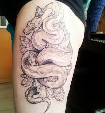 It will be hard for anyone to move their eyes from such beautiful 3d snake tattoo design on the sleeve. 35 Snake Thigh Tattoos Ideas Tattoos Thigh Tattoo Snake Tattoo