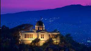 Μονοκατοικια 389 τμ με θεα το αστεροσκοπειο και ολη την αθηνα σε οικοπεδο 1100 τμ, πισινα 60 τμ, μεγαλος κηπος με πηγαδι, ενοιχιζομενες ηλεκτρικες συσκευες, συναγερμος, αυτονομια, δωματιο υπηρεσιας, ησυχο σημειο με πολυτελεις κατοικιες, 8ea Sta Asteria Bradines 3enaghseis Sto Asteroskopeio 8hseioy Kai Pentelhs Gia Olo Ton Ioylioy Life Woman Toc