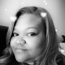 Adrienne Echols's Instagram, Twitter & Facebook