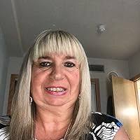 The Cherry Tree Café by Heidi Swain