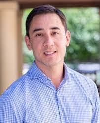 Lance Dowling's Instagram, Twitter & Facebook