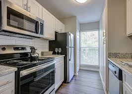 Quality materials, colours, products and accessories for you to choose from. Photos And Video Of Arbors Harbor Town In Memphis Tn