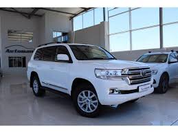 Udah beli aja toyota land cruiser ini dengan mas usup. Automania 2018 Toyota Land Cruiser 200 4 5d 4d V8 Vx R Facebook