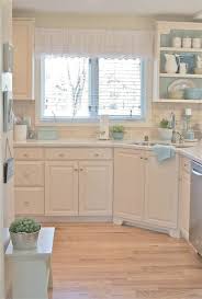 No Way Coastal Cottage Decor On A Budget Google Cottage Kitchens Cottage Style Homes Home